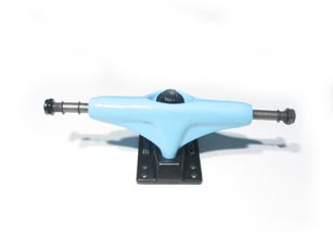 Core Trucks skateboard axle neon blue / black 5.0